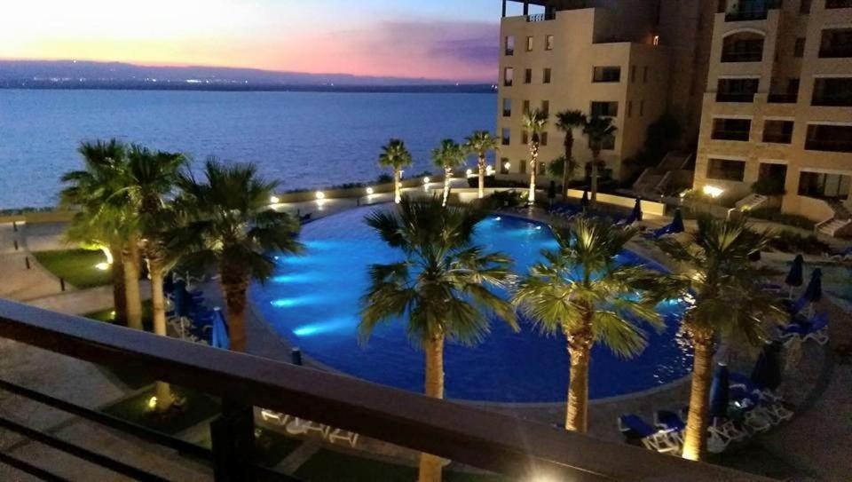 Spacious Apartments With Sea View At Samarah Resort Sweimeh Екстер'єр фото
